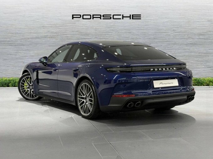 Porsche Panamera Panamera Limousine Unlisted Blue #2