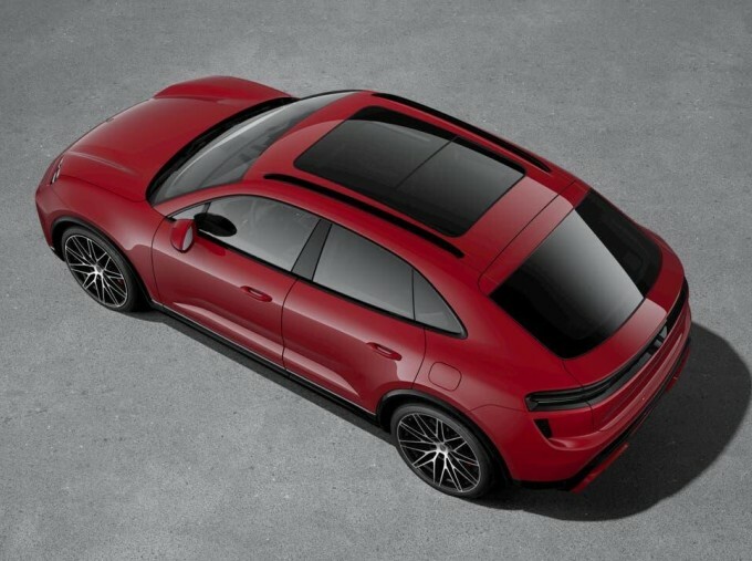 Porsche Macan 100Kwh Turbo 4Wd 5-Door Red #4