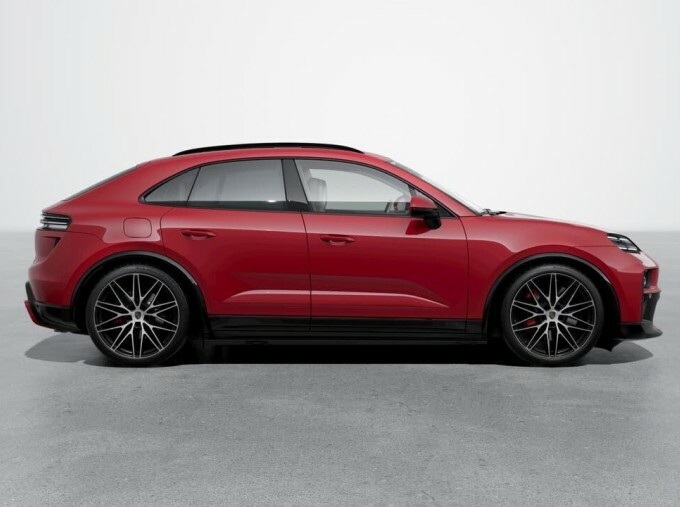 Porsche Macan 100Kwh Turbo 4Wd 5-Door Red #6