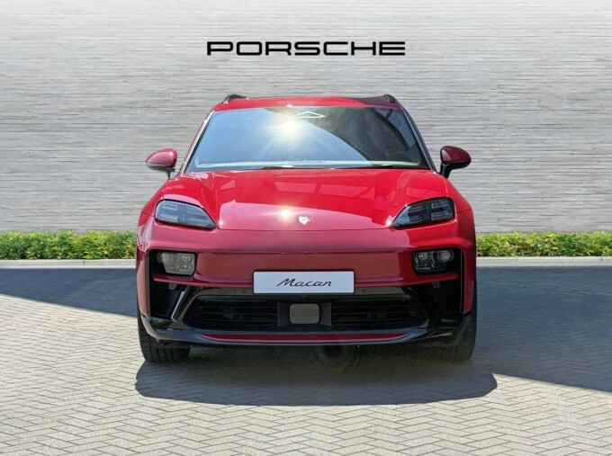 Porsche Macan 100Kwh Turbo Red #6