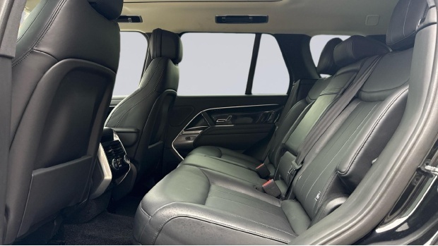 Land Rover Range Rover 3.0 D300 Mhev Hse 4Wd Euro 6 5-Door Black #4