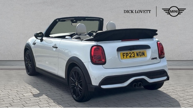 Mini Convertible 2.0 Cooper S Exclusive Steptronic Euro 6-Door White #2