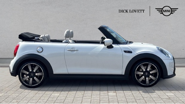 Mini Convertible 2.0 Cooper S Exclusive Steptronic Euro 6-Door White #3