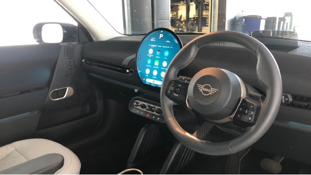 Mini Electric Se 54.2Kwh Classic Black #6