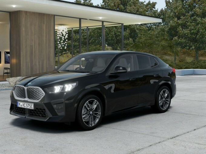 BMW iX2 20 66.5Kwh M Sport Edrive 5-Door 11Kw Charge Blue