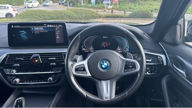 BMW 5 Series 530E 12Kwh M Sport Touring Steptronic Euro 6 YK23VUZ Blue #5