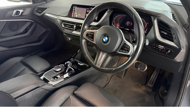 BMW 1 Series 118I M Sport Lcp Dct Euro 6 5-Door #6