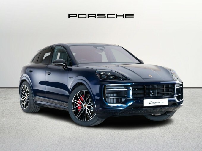 Porsche Cayenne 3.0 V6 E-hybrid 25.9Kwh Black Edition Tiptronics 4 Blue