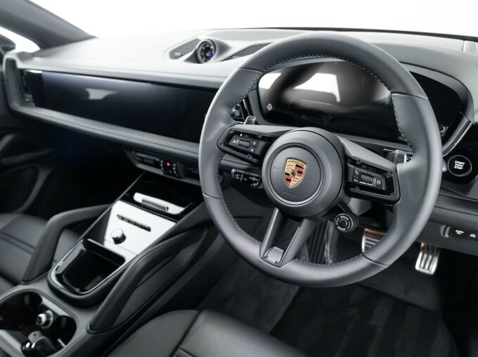 Porsche Cayenne V6 E-hybrid 25.9Kwh Black Edition Tiptronics Euro Blue #6
