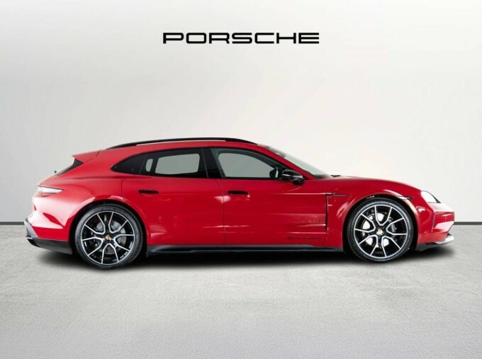 Porsche Taycan Performance Plus 105Kwh Black Edition Sport Turism Red #2