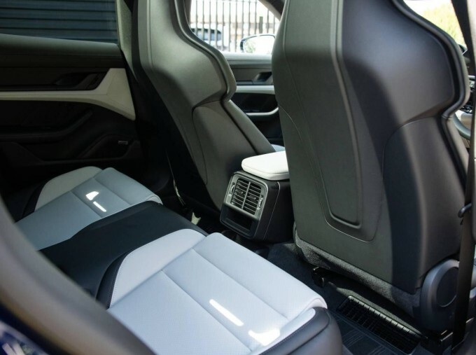 Porsche Taycan 320Kw 105Kwh Black Edition Rwd Grey #33