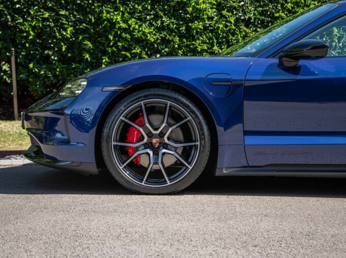 Porsche Taycan 320Kw 105Kwh Black Edition Rwd Grey #13