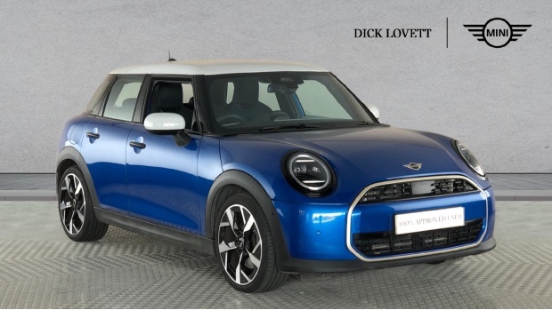 Mini Hatch 1.5C Exclusive Steptronic Euro 6 Blue