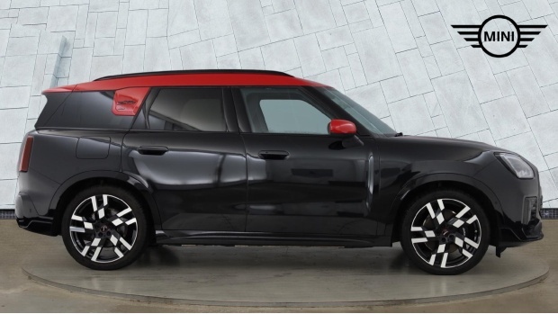 Mini Electric Se 66.5Kwh Sport All4 5-Door YA24VWO Black #3