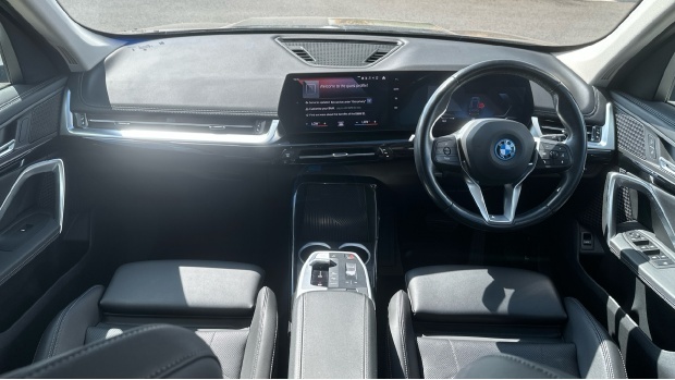 BMW iX1 30 66.5Kwh Xline Xdrive 11Kw Charger YO23RRV Black #4