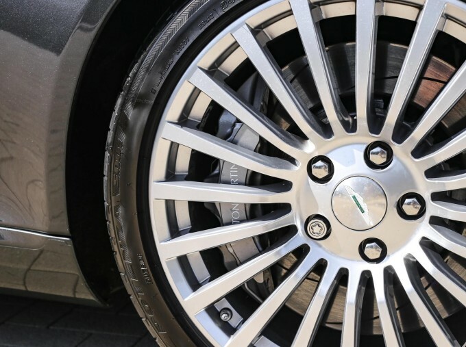 Aston Martin Rapide S Rapide S V12 Silver #15