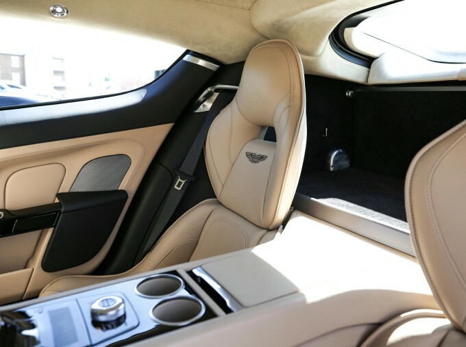 Aston Martin Rapide S Rapide S V12 Silver #42