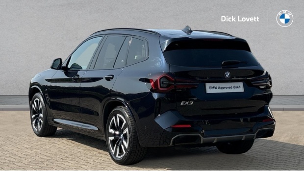 BMW iX3 80Kwh M Sport MD73XGM Black #2