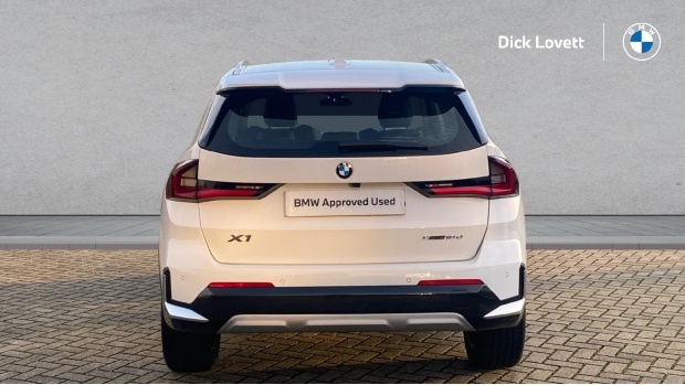 BMW X1 1.5 18I Sport Suv Dct Sdrive 136 Ps Black #15