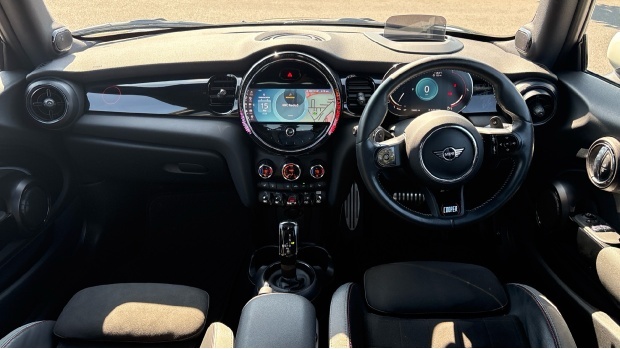Mini Hatch John Cooper Works Anniversary Edition Steptronic E WO71FWU Green #4