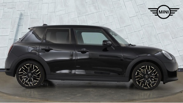 Mini Hatch 1.5C Exclusive Steptronic Euro 6 YK75ATG Black #3