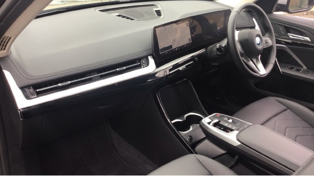 BMW iX1 Suv Green #7