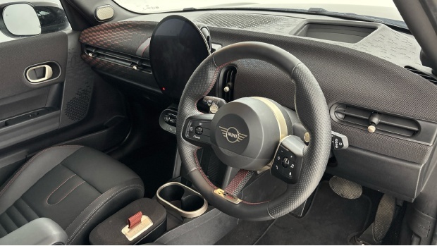 Mini Hatch 1.5C Sport Steptronic Euro 6 YF25XST Black #6