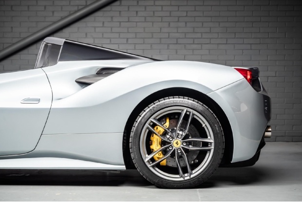 Ferrari 488 2dr Auto #35