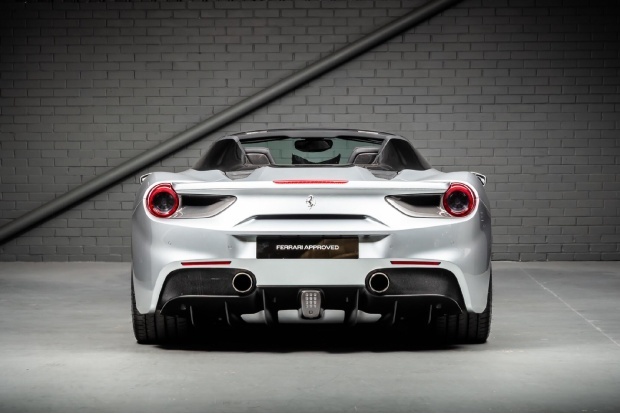 Ferrari 488 2dr Auto #7