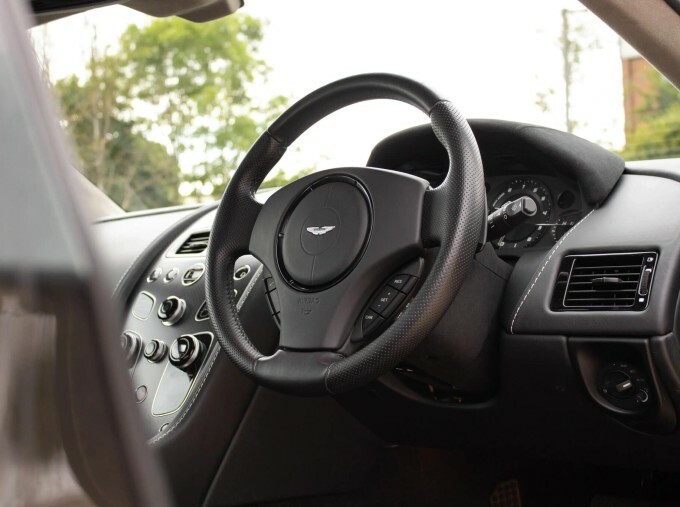 Aston Martin Vantage  Green #9