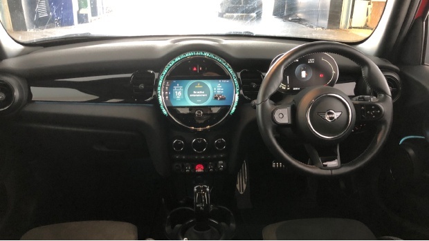 Mini Hatch Cooper Sport Steptronic Euro 6 WN73KTG Red #4
