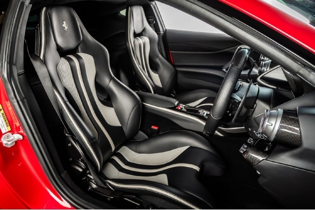Ferrari 812 Superfast Automatic #38