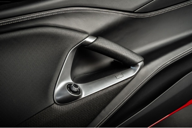 Ferrari 812 Superfast Automatic #41