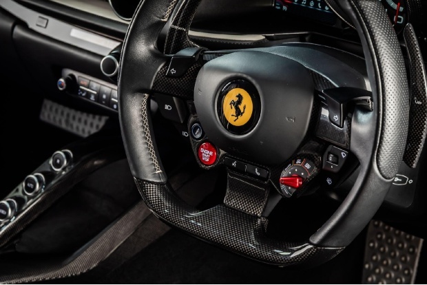 Ferrari 812 Superfast Automatic #33