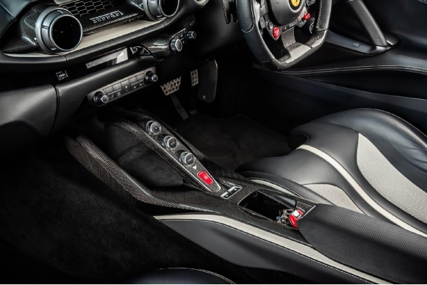 Ferrari 812 Superfast Automatic #42