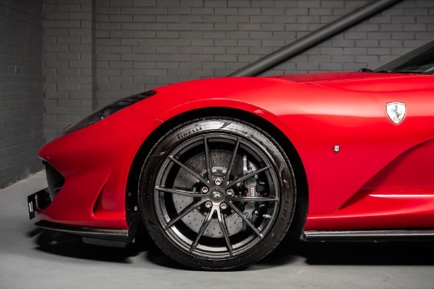 Ferrari 812 Superfast Automatic #31