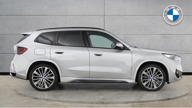BMW iX1 30 66.5Kwh M Sport Xdrive 11Kw Charger Silver #3