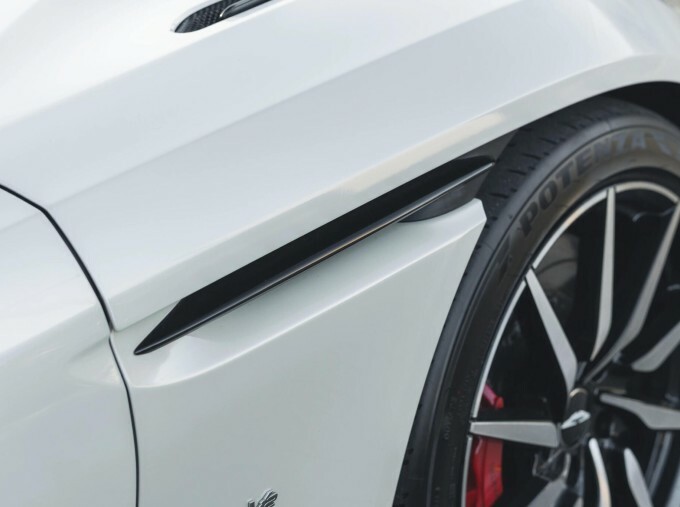 Aston Martin DB11 V8 #7