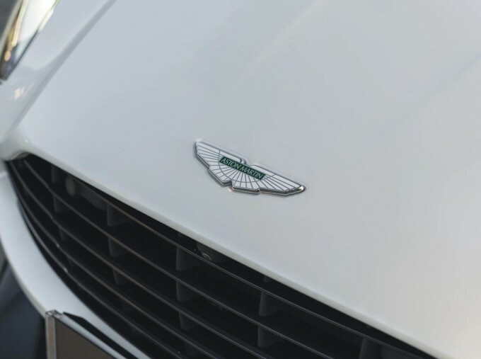Aston Martin DB11 V8 #10