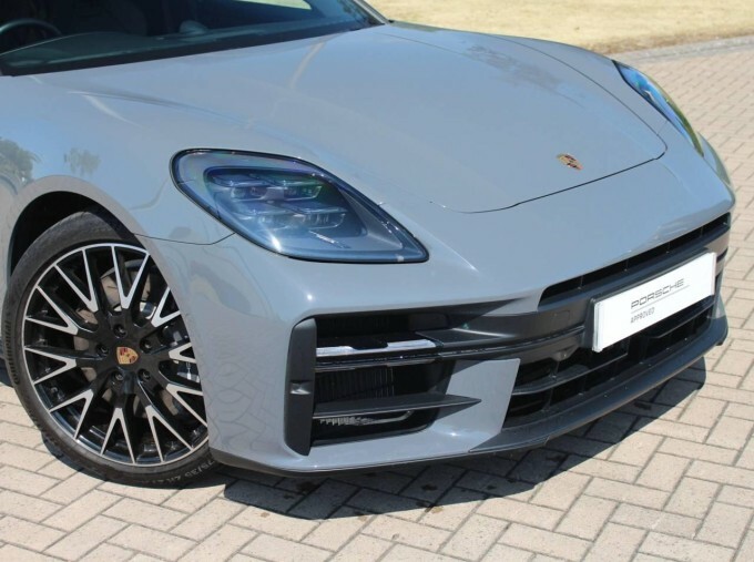 Porsche Panamera 4 E-hybrid Green #11