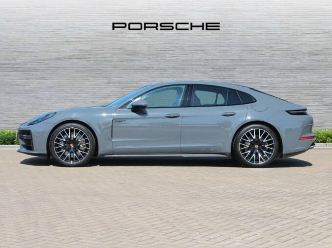 Porsche Panamera 4 E-hybrid Green #7