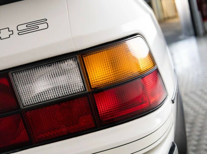 Porsche 924 2.5L S 160 Bhp Black #12