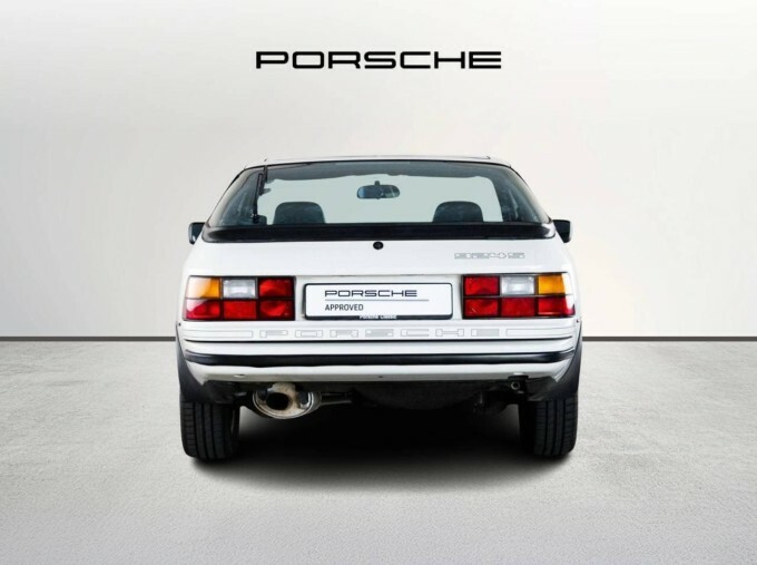Porsche 924 2.5L S 160 Bhp Black #7