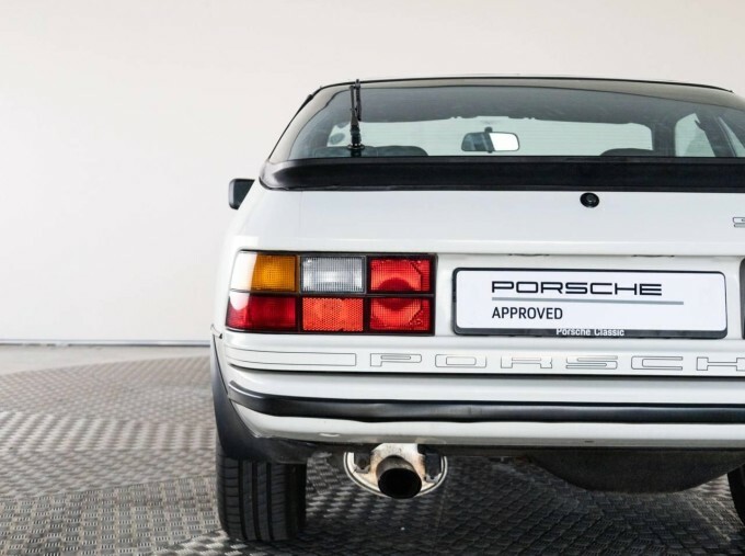 Porsche 924 2.5L S 160 Bhp Black #9