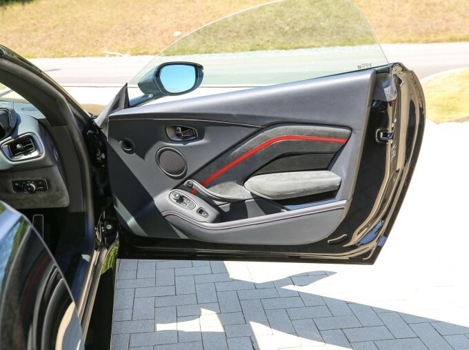 Aston Martin Vantage V8 Coupe Silver #36