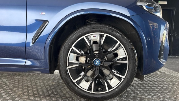BMW iX3 M Sport Black #14