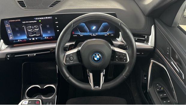 BMW iX1 30 66.5Kwh M Sport Xdrive 11Kw Charger White #5