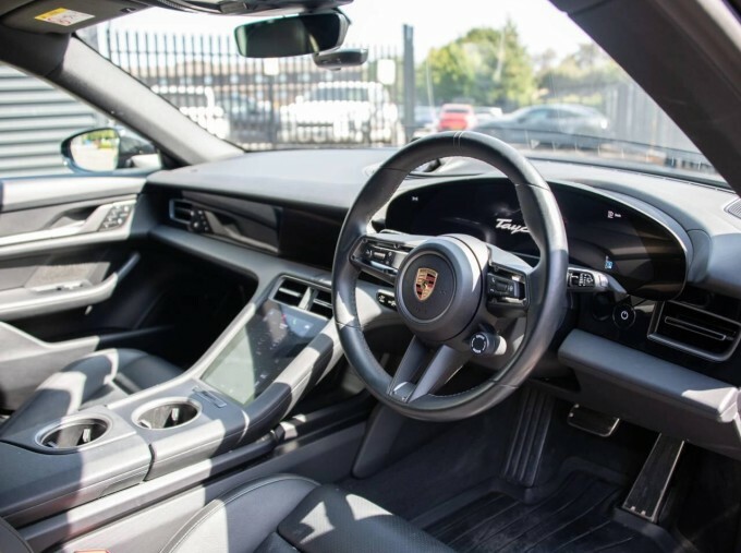 Porsche Taycan Performance Plus 105Kwh 4 Cross Turismo 11Kw Char GX74UOB Black #4