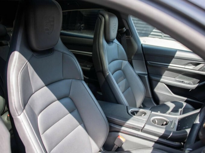 Porsche Taycan Performance Plus 105Kwh 4 Cross Turismo 11Kw Char GX74UOB Black #5
