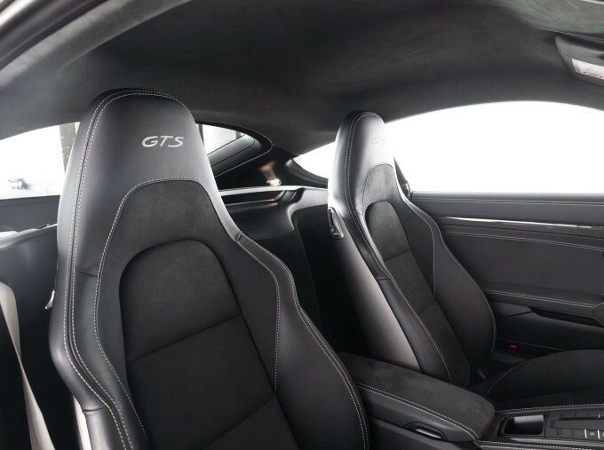 Porsche 718 Cayman Coupe Blue #80